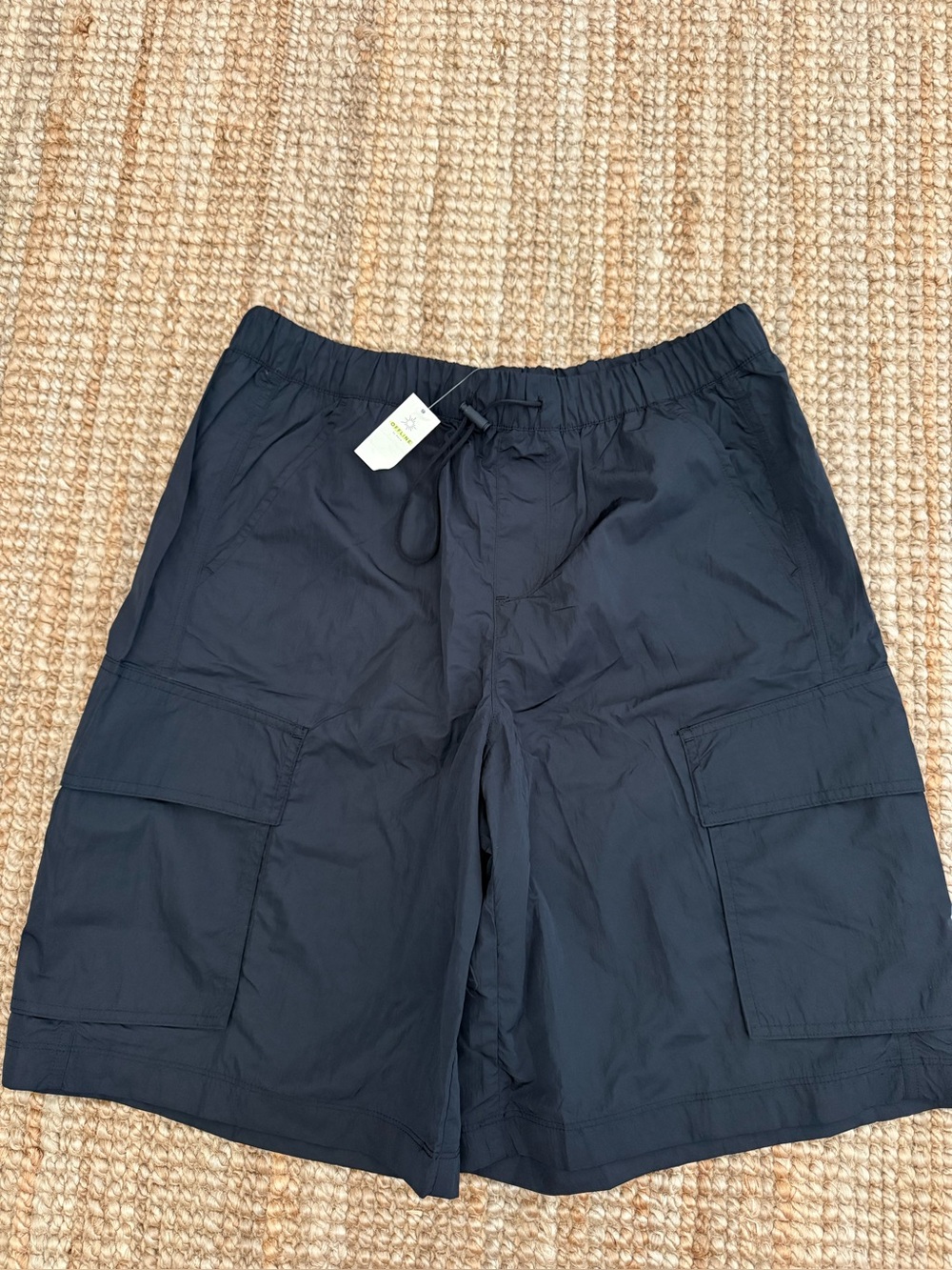 Women’s Cargo Shorts in Black